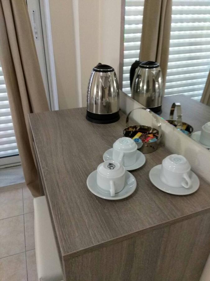 Simotel Ermis Hanioti Esterno foto